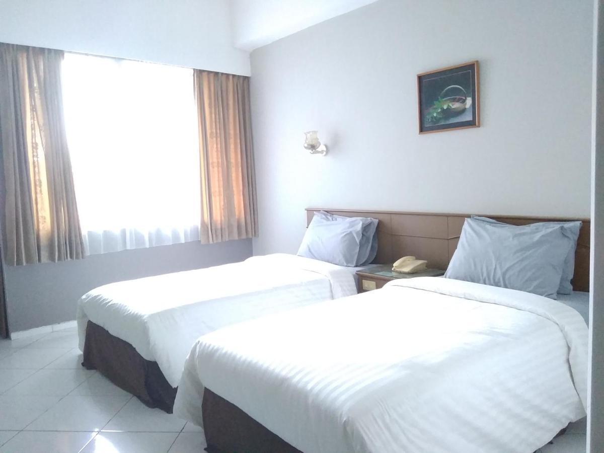 K-Style Eco Hotel Джакарта Экстерьер фото